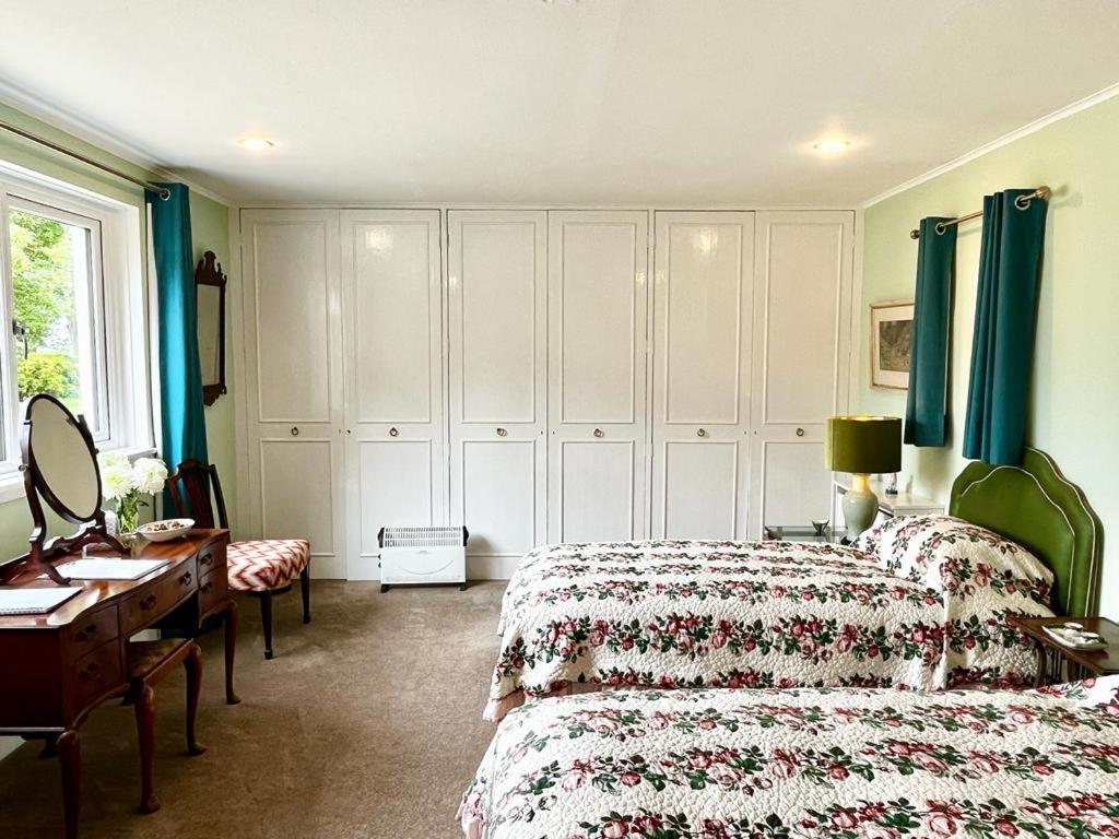 Bed and Breakfast Whitehouse Uplawmoor Екстер'єр фото